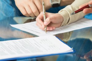 1586257646_contrato