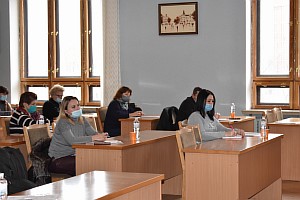 s_000221_0366